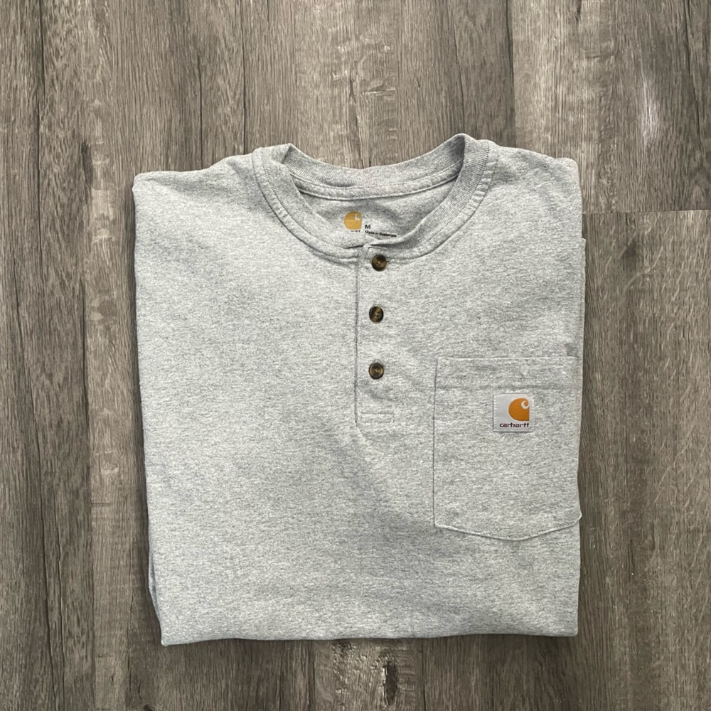 carhartt tee
